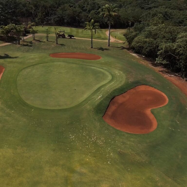 Buraco 04.mp4_snapshot_00.25.025 (Large)